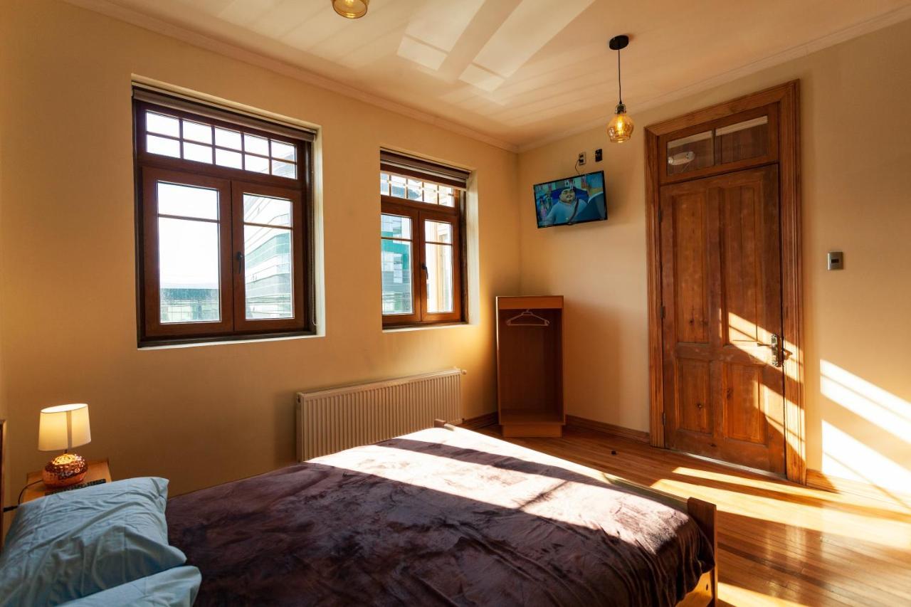Hostal Boutique Patagonia Mistica Punta Arenas Luaran gambar