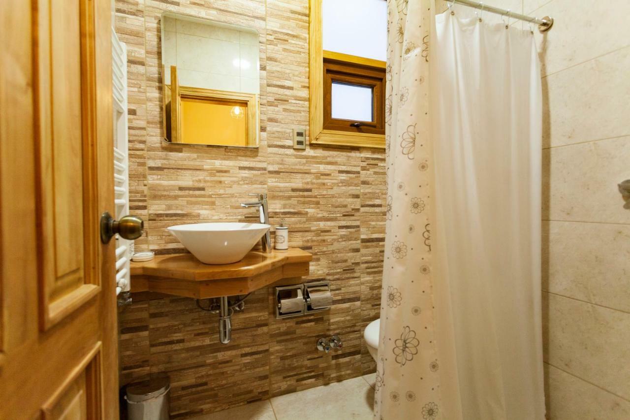 Hostal Boutique Patagonia Mistica Punta Arenas Luaran gambar